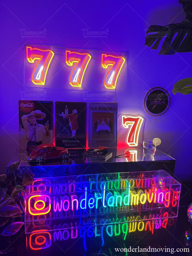 カジノスロット777 ネオンサイン