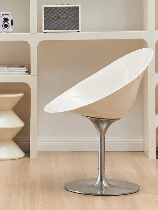 Shell Chair