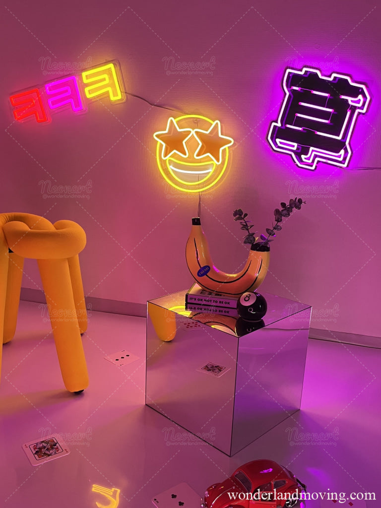 Sale 草生える ネオン看板