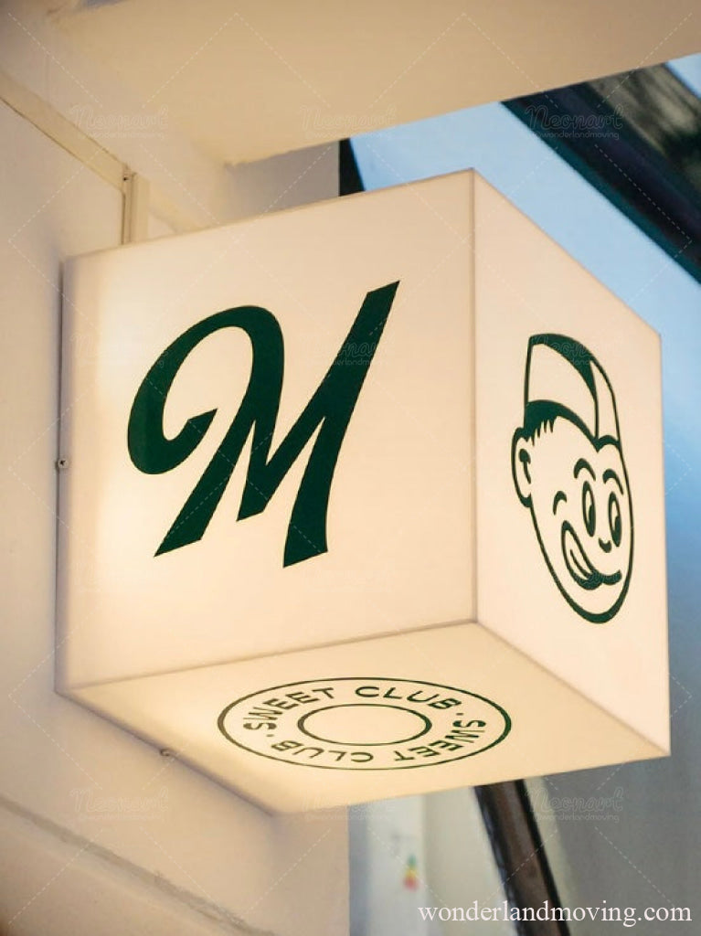 箱型LED看板（ボックスタイプ）｜屋外用・防水・店舗サイン ネオン看板